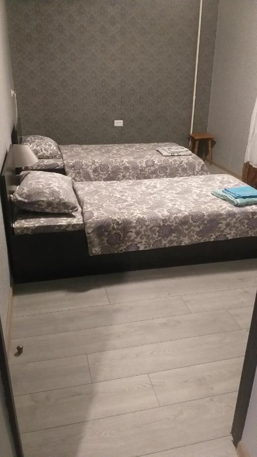 Apartament Gayadayenko 4 Leilighet Pinsk Eksteriør bilde